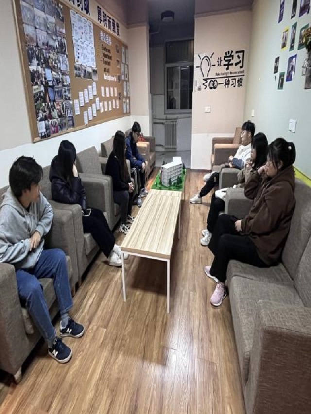 大学生对线上线下教学的观点和态度——全生异科导师第十一次见面会