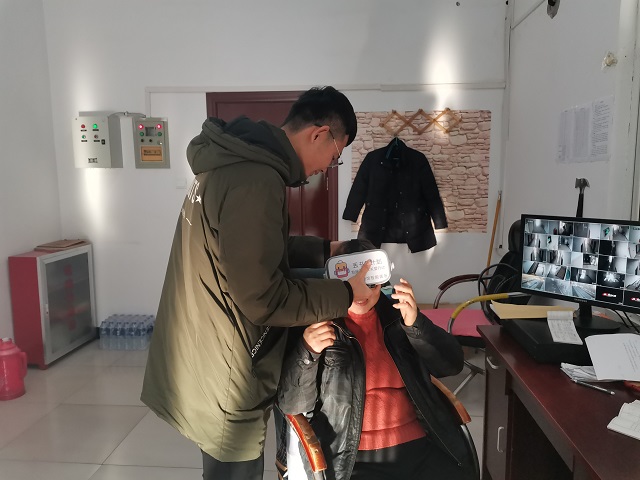 畅谈科技 凝聚情感——“小视界,大梦想”VR体验探索虚拟现实新视界第12期