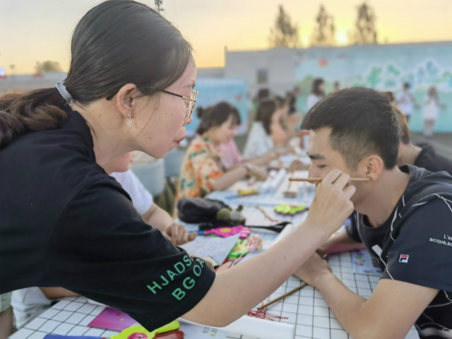 浓情端午 粽享欢乐：当端午节邂逅生日会 让我们“粽”情嗨歌