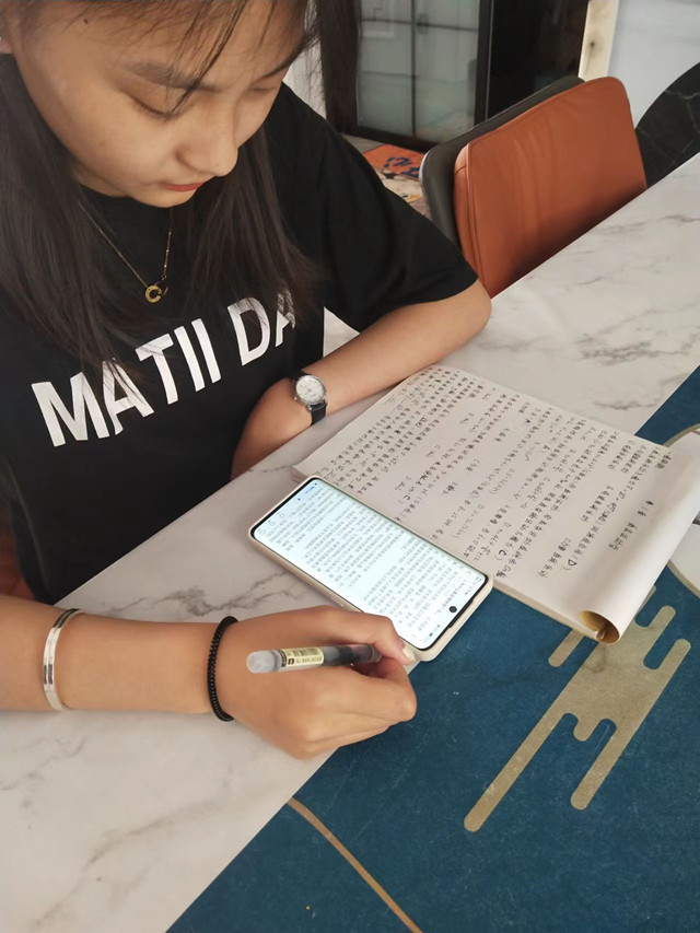复刻难以超越的女性魅力——向商书屋第14期