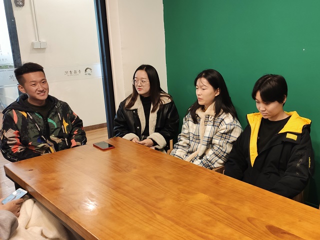 冬日的那一轮暖阳 照亮心田——青藤书院举办“理想的下午”系列活动