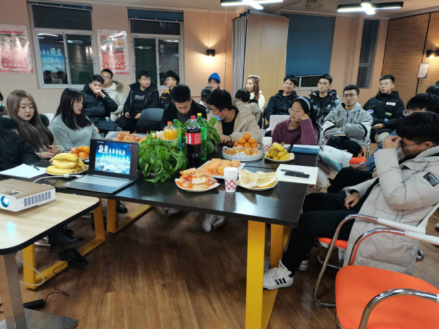 学生会主席沙龙第75期:责任领航 探寻社团活动新动力