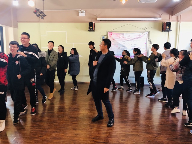 协作力第五期:团结一致负责任 心怀感恩不忘本