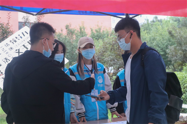 【迎新纪实】青春炫彩 花式迎新 遇见闪光箕城er——“箕宝”镜头下的迎新身影