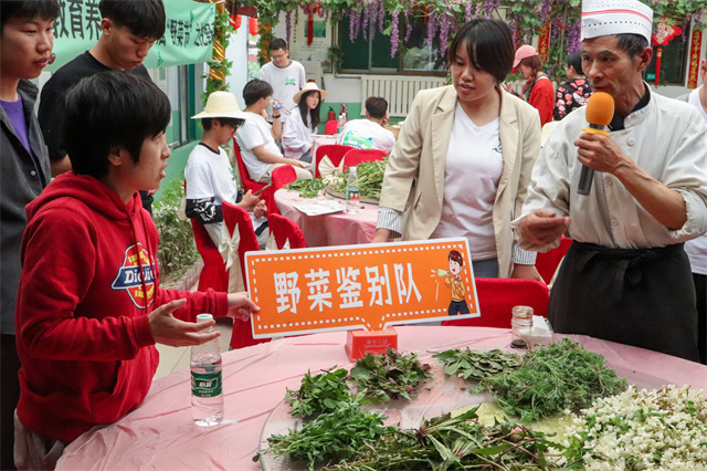 【1+1>2】“勤”春不打烊:野菜与劳作的硬核联动