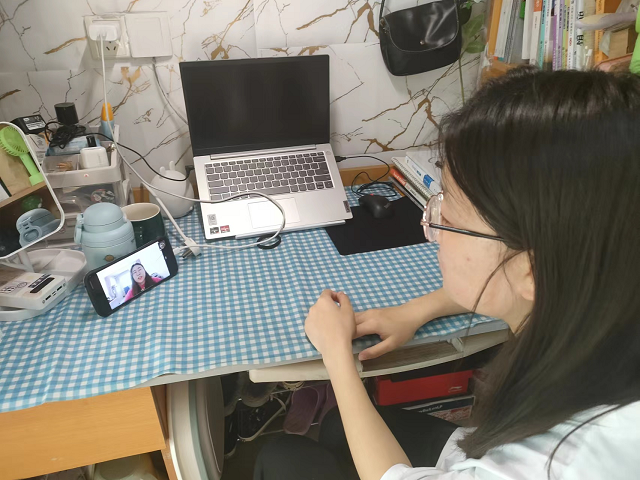 品味书中精华 弘扬五四之魂——杏花书院全生异科导师系列活动
