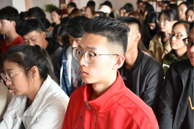杏花书院第二届学生会成立大会