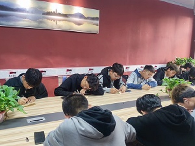 给四年后的自己写一封信——杏花书院全生异科导师活动