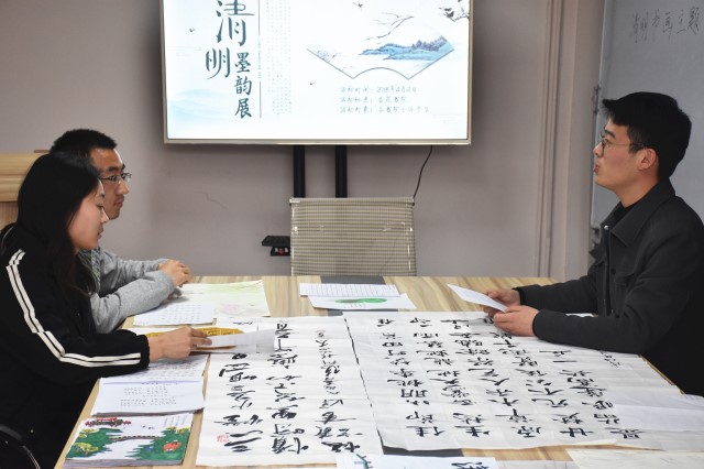 【1+1>2】勾勒山水墨色 书写笔香余韵——杏花书院与机电工程系联合举办第六届弘华夏“清明文化”主题书画创作大赛