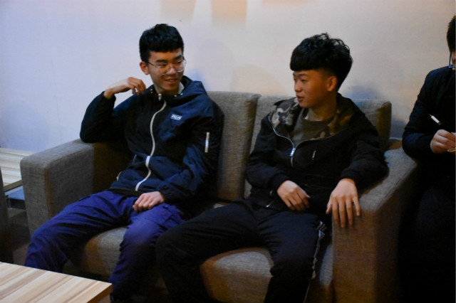 情暖杏花 畅所欲言——杏花书院举办师生畅谈会第四期