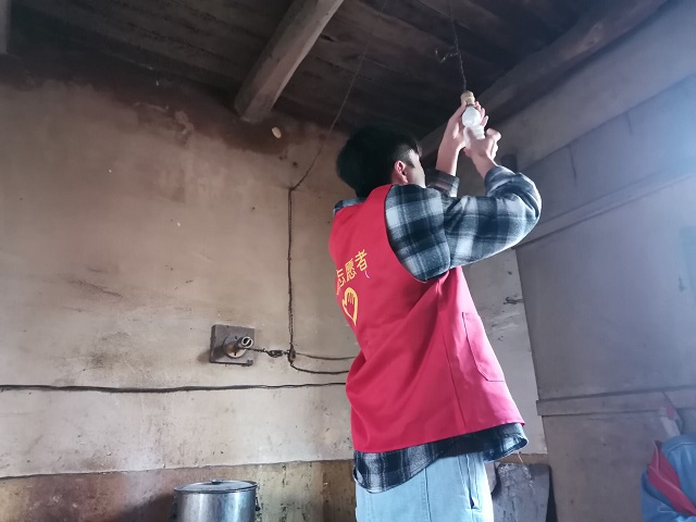低碳节能 点亮温暖——无边书院