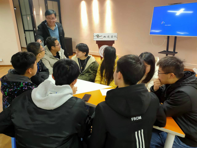 弘扬诚信之风 体味完整人生——“英才名匠”职场CIO培训计划第8期活动