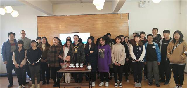箕城书院开展第15期“品经典·论古今”知乎学堂