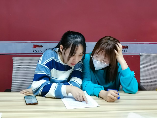 师生共读传记 品味大咖人生——杏花书院伴读书房系列活动