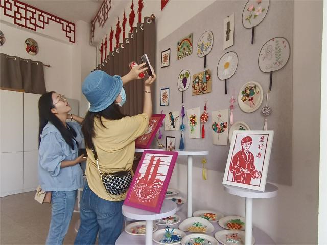 最美的课堂在路上 体验实践促成长——第32期书院导师日