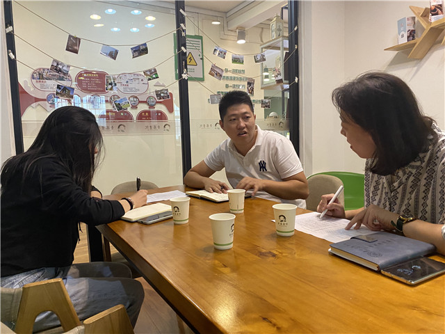 走进青藤 共筑温情家园——青藤书院举办“两进两谈”专题活动