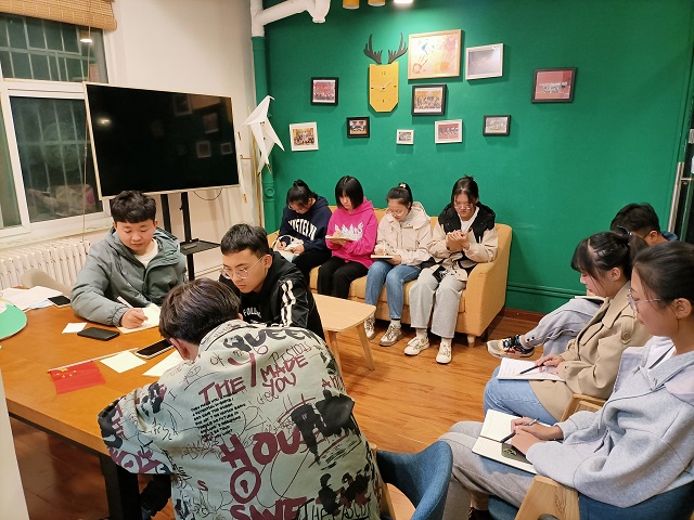 “学在青藤”营销力赋能工程第三季:创新实践 成就多彩书院