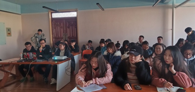 “无限畅想”CG动漫课堂一:场景的周围环境——艺术传媒学院凤凰动漫工作室无边书院