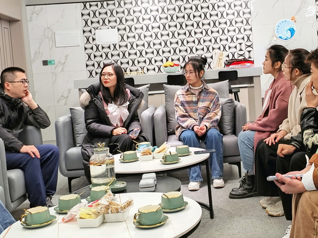 赴大海餐厅 感家宴膳情——第一期院长共膳:大海的餐厅