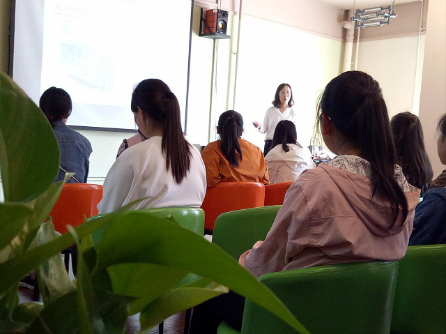 通识课教学部张晶晶老师带你走进魅力之都——太行书院第六期“环球视野”