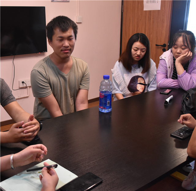 做你的陪伴与守望者——青藤书院举办“理想的下午”系列活动