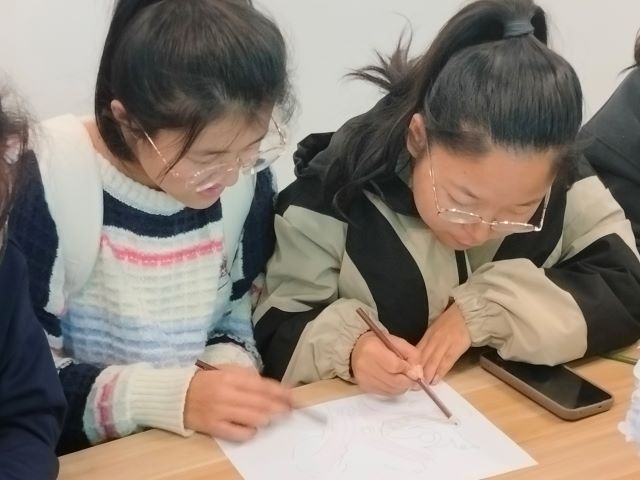 GO!“新”视角看“新闻”——【新闻Show Time】第1期:“新”时刻“稿”点事情