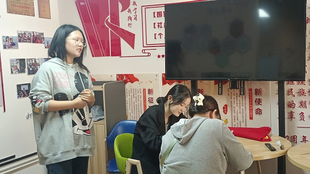 玩转指尖 传承非遗——杏花书院开展第四期匠心巧手