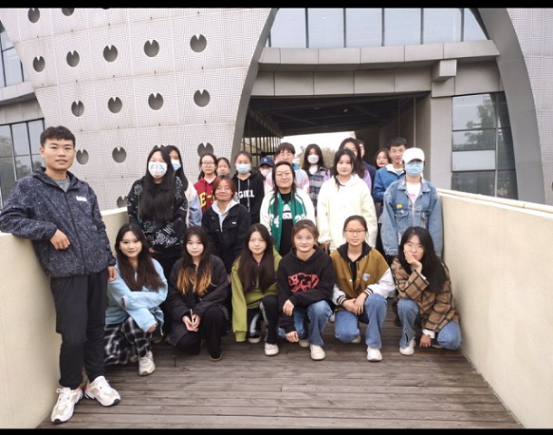 聚成合力 走进科幻中的协作——太行书院第22期团队凝聚力再造活动