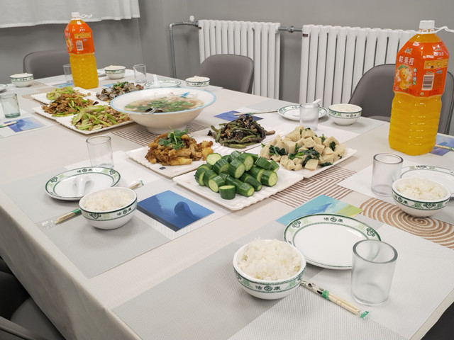 赴大海餐厅 感家宴膳情——第一期院长共膳:大海的餐厅