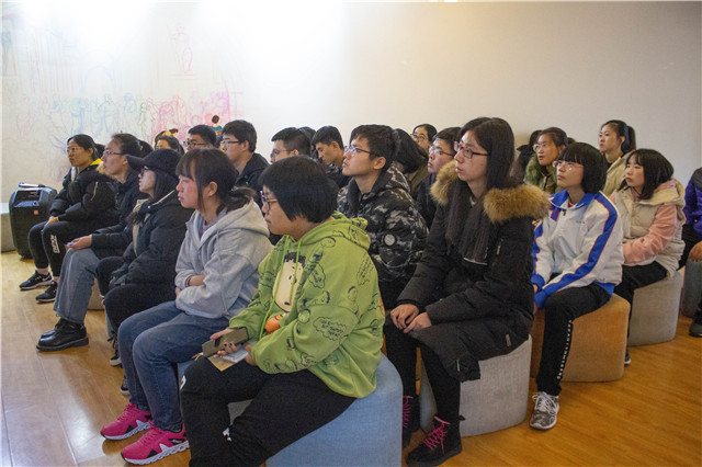 思辨之力 寻找数学之美——箕城书院开展“超级数学建模训练营”第十七期