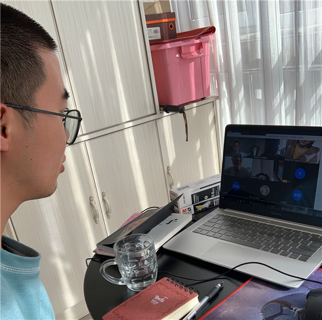 在太行 将迷茫的青春得以安放——太行书院举办“走进世界500强之职业人生规划”活动