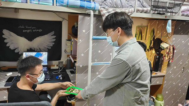用爱与花 治愈春天里的“你”——青藤书院举办朋辈互动系列活动
