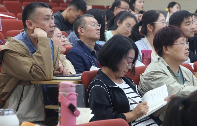 蓄力启程!我校组织开展2023年度秋季学期全生异科导师专题培训