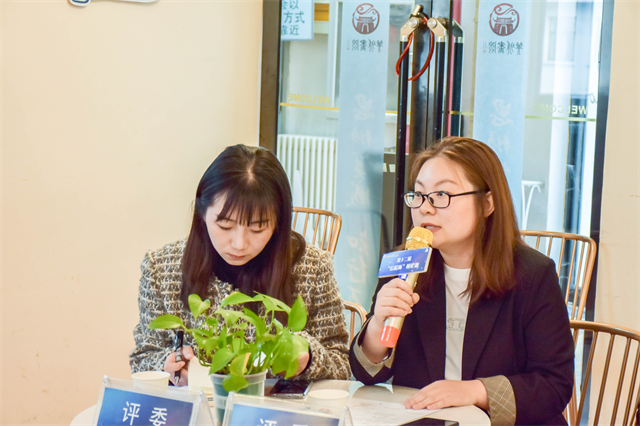 涌动青春思辨 论道谁与争锋——第十二届“信院杯”辩论赛团队赛小组半决赛