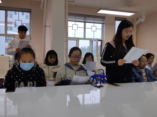 师说·经典共读第一期:《大明宫词》——最华丽的凄艳