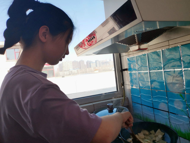 走进乡味 品尝美食
