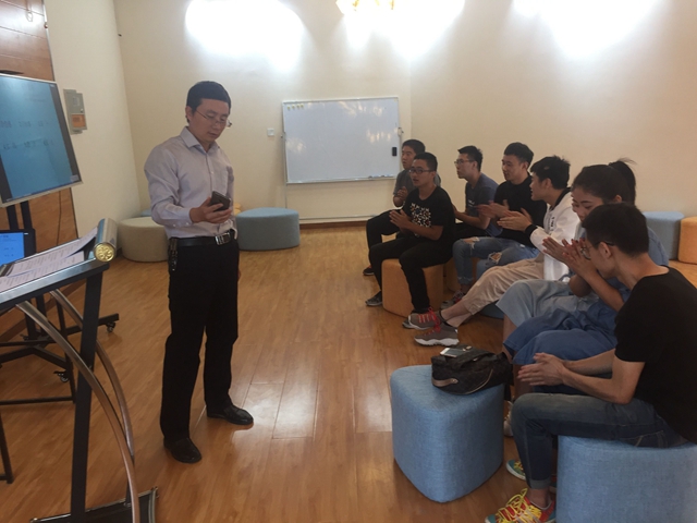 “青春身心小驿站”第一站——我的人生我做主