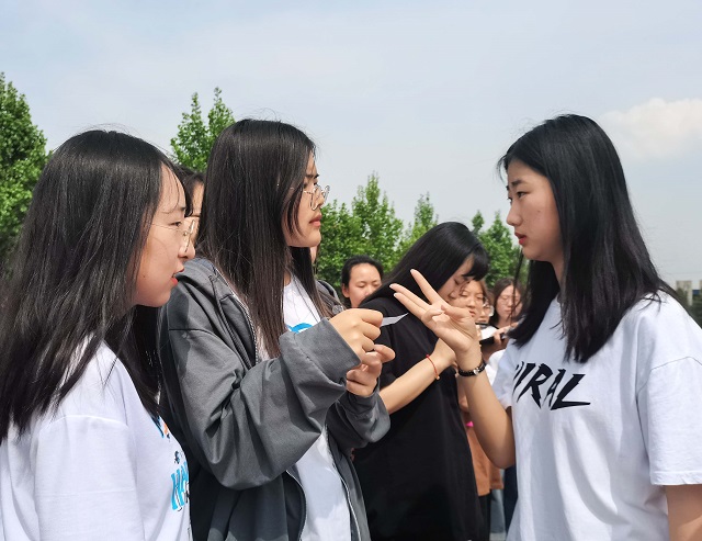 纵横千古 畅游诗词——第4期悦读月享“五月牡丹露华浓”诗词接力赛