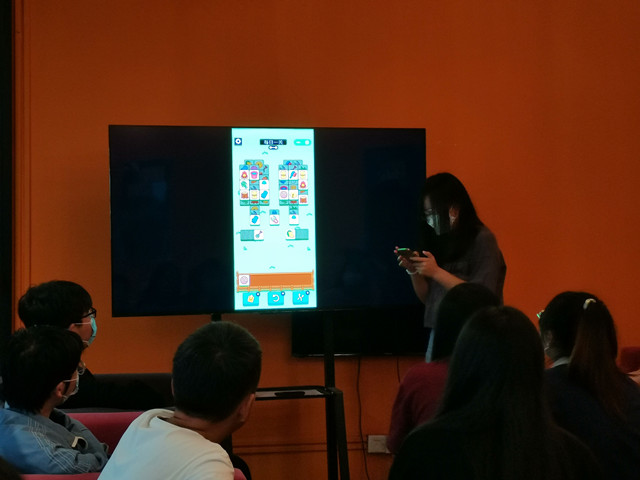 拒绝焦虑 快来“浅疯一下”——麻雀数据实验室第6期:“I Can”大学生封校焦虑调研