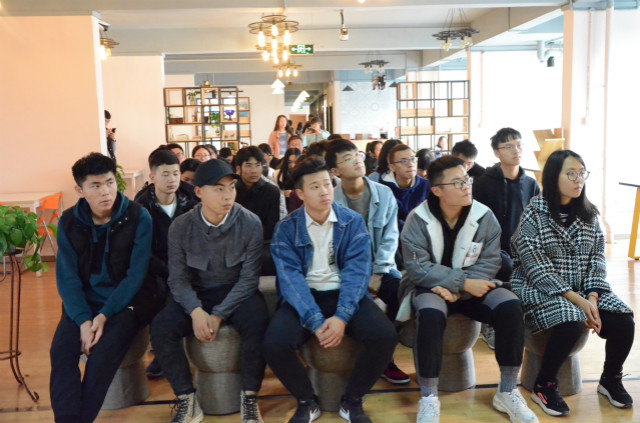 学会表达 成就自我——杏花书院举办“让普通话不普通”知识讲座