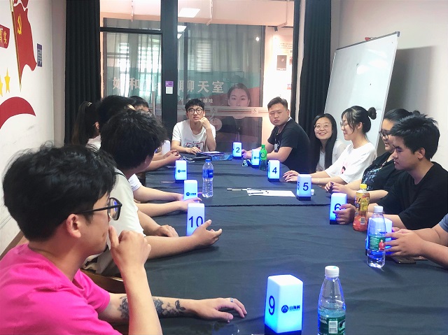 调整视角 探寻多种奥秘——小达发现奥秘