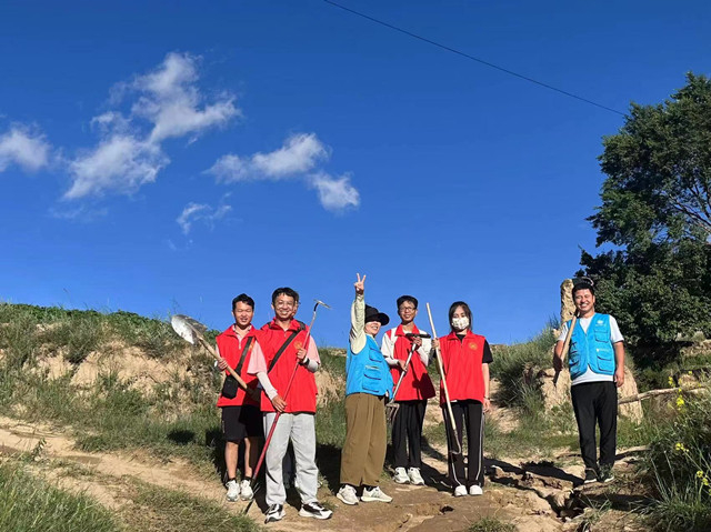 【三下乡】跟着《山海情》走进西海固 感受贫瘠土地上的沧桑巨变——白燕书院同心燃梦乡村振兴促进团“三下乡”活动