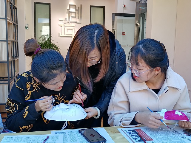 独具匠心·艺创文遗（第6期）：脸谱绘制体验