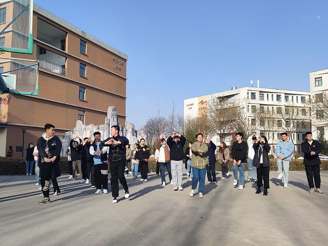 快乐运动 激情燃脂——太行书院社区“十九点活动”之放肆燃脂