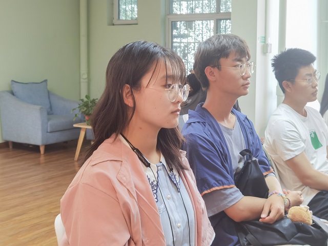 理性思考 解析人口普查数据背后的奥义——青藤书院举办“圆桌π”第11期