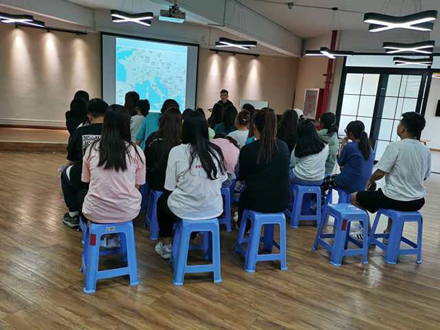岁月虽流逝 文艺永流传——【视界无边】青语·导师面对面讲座“园林的文艺复兴”主题活动