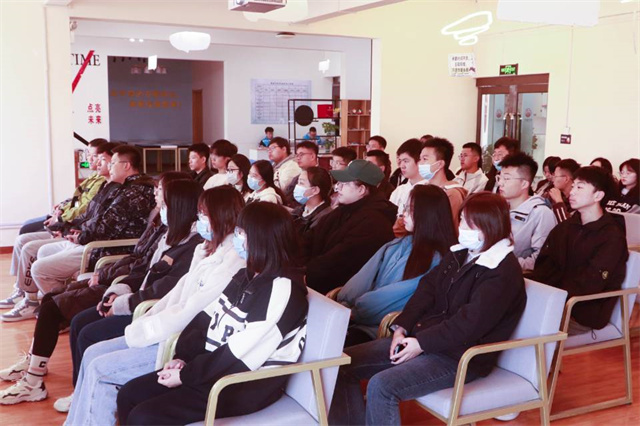 坚守信仰 把握人生风向——箕城书院举办第22期哲学与思辨