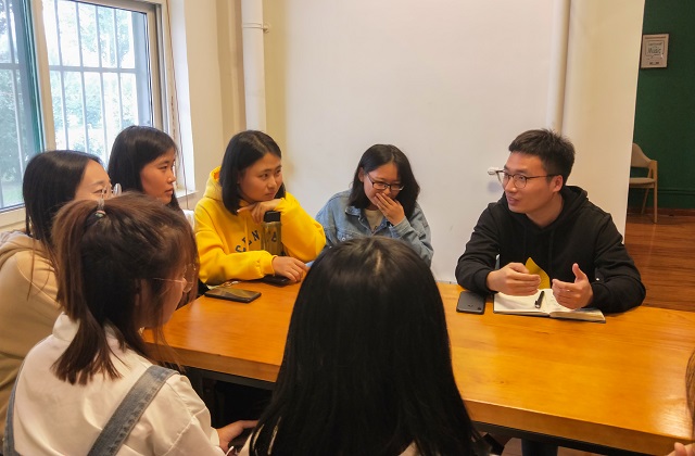 理想的下午·在青藤蔓延的时光