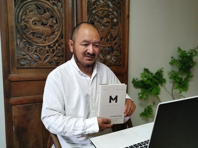 院长有约:云上荐读 感受书香浸润心灵的力量