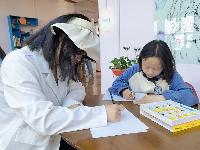 绘画美好 工坊活动传递爱